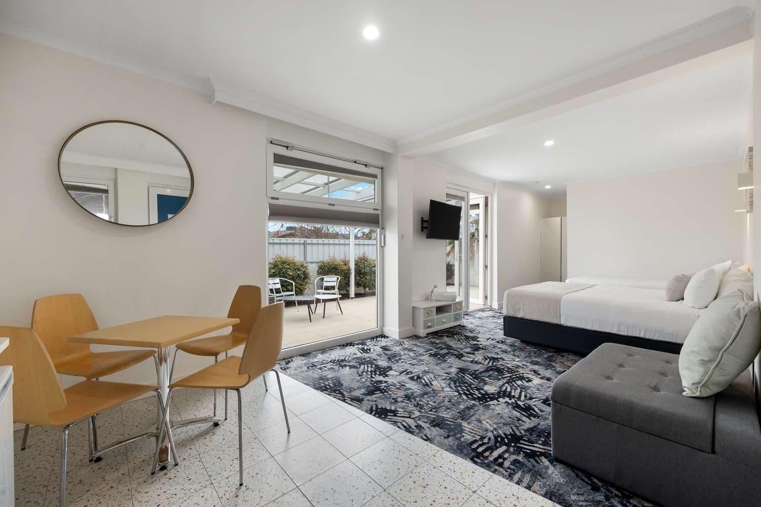 Best Western Adelaide Airport Exterior photo